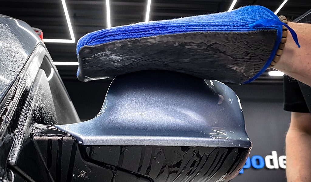 magna_shine_professional_paint_correction_mitt_hitech_industries