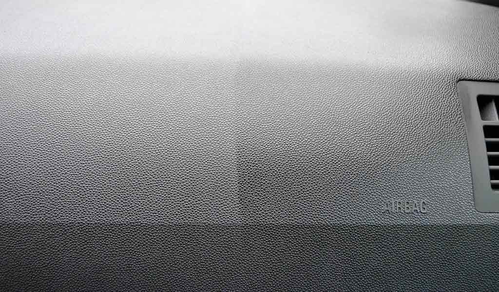 sappo-uhod-za-plastikovimi-elementami-salona-024.jpg